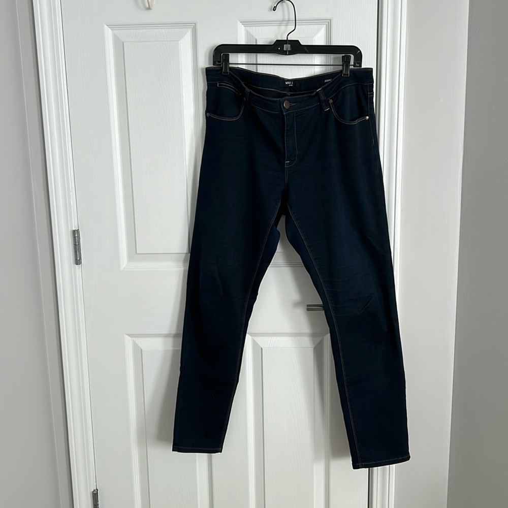 Max  Jegging Jeans Size 14